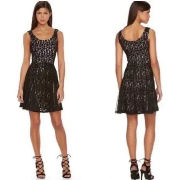 Disney black Minnie Rocks the Dots sleeveless lace lined flare dress Junior L - Picture 3 of 13